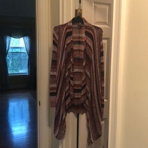 Pretty wrap/cardigan, great for spring and summer evenings